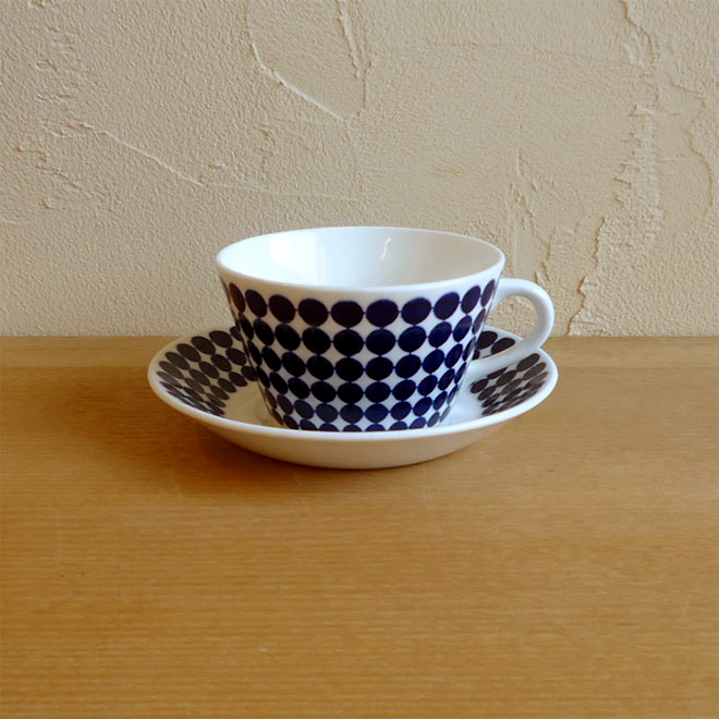 スティッグ・リンドベリのアダム/ティーカップ＆ソーサー