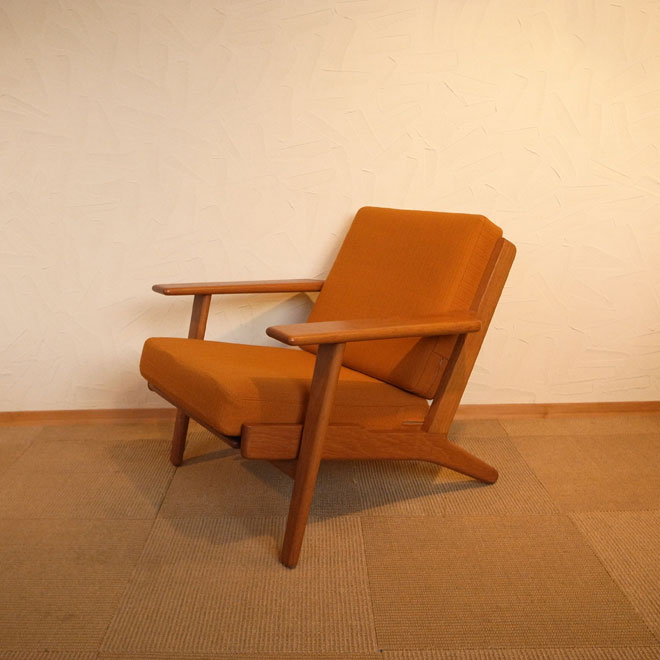 ハンス・J・ウェグナーのGE290イージーチェア