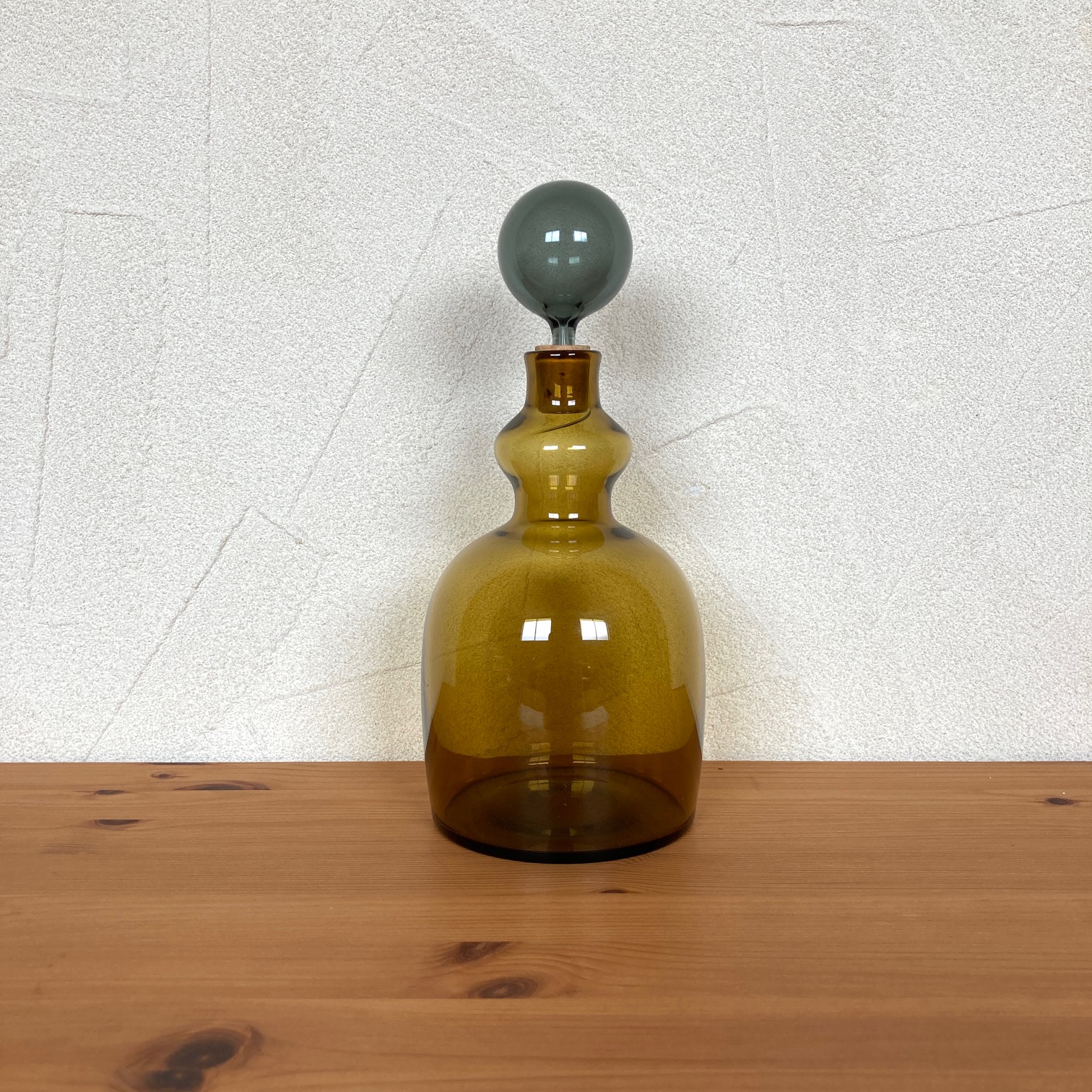 Kaj Franck / カイ・フランク ヌータヤルヴィ KF503 Decanter【アンバー＆グレー】 北欧ヴィンテージ雑貨