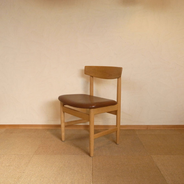 ボーエ・モーエンセンのダイニングチェア