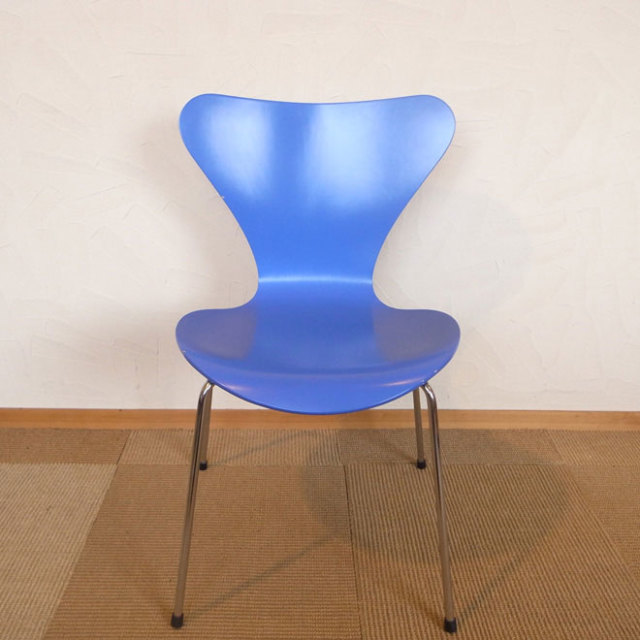 Arne Jacobsen / アルネ・ヤコブセン フリッツ・ハンセン 3121 セブンチェア【ビーチ】