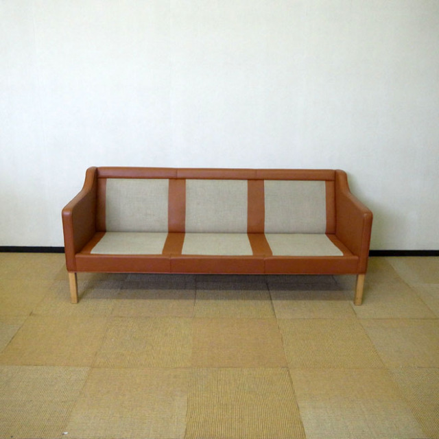 ボーエ・モーエンセン 2423ソファ | 北欧ビンテージ家具 北欧ソファ