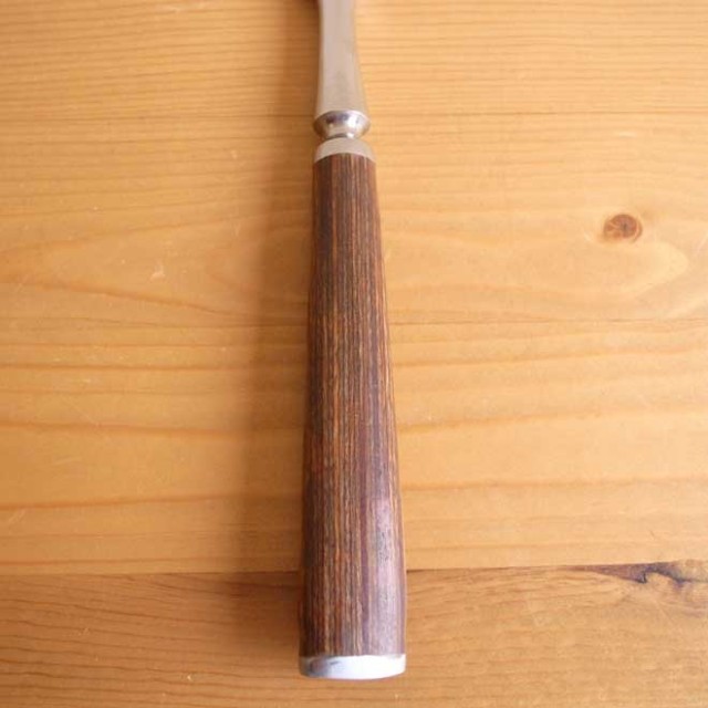 イェンス・クイストゴーのディナーナイフ