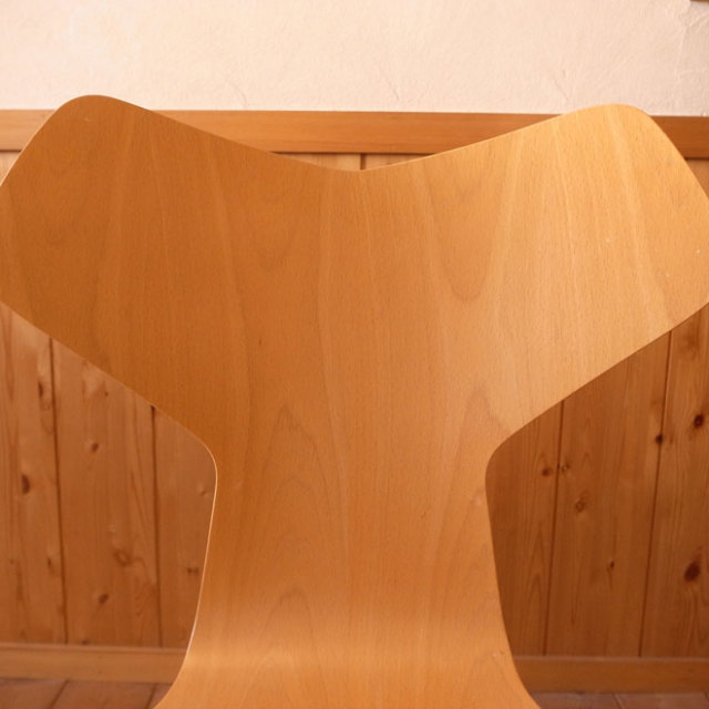 Arne Jacobsen / アルネ・ヤコブセン フリッツ・ハンセン 3131グランプリチェア