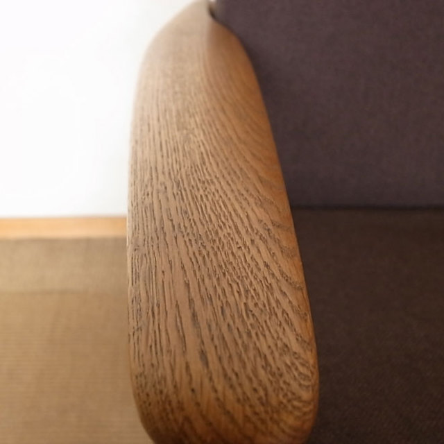 ハンス・J・ウェグナーのGE240ソファ