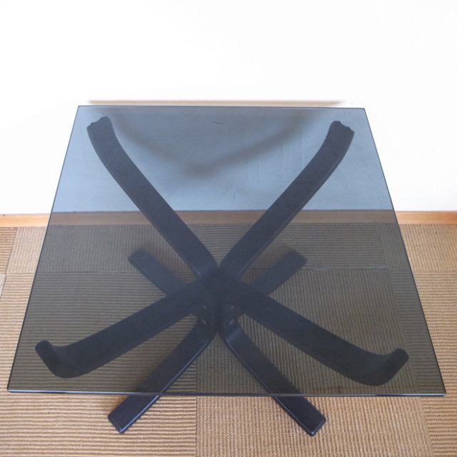 Sigurd Ressel / シグード・レッセル  Falcon コーヒーテーブル【ビーチ】