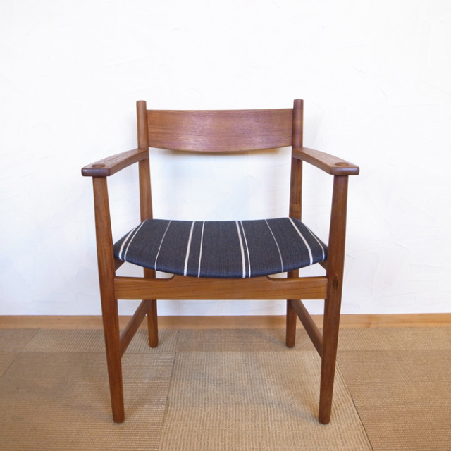 Hans J.Wegner / ハンス・J・ウェグナー カール・ハンセン CH39 アームチェア　チーク