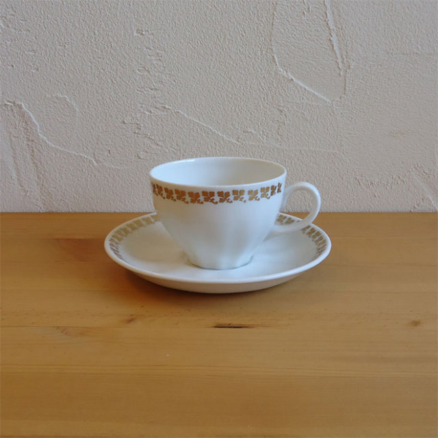 カイ・フランクのコーヒーカップ＆ソーサー