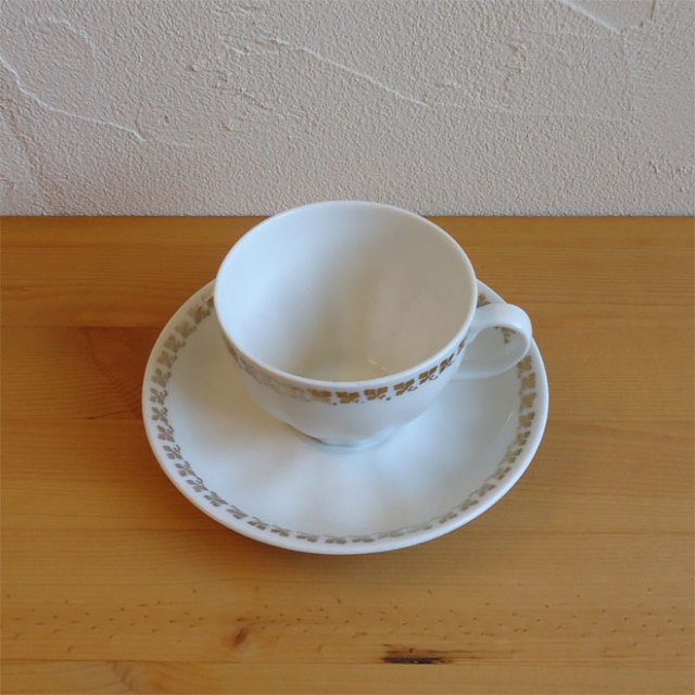カイ・フランクのコーヒーカップ＆ソーサー