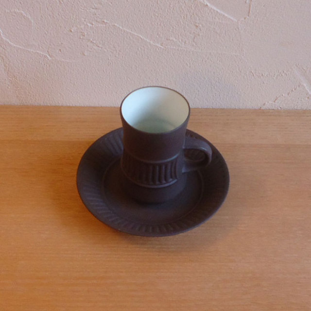 イェンス・クイストゴーのフレームストーン/カップ＆ソーサー