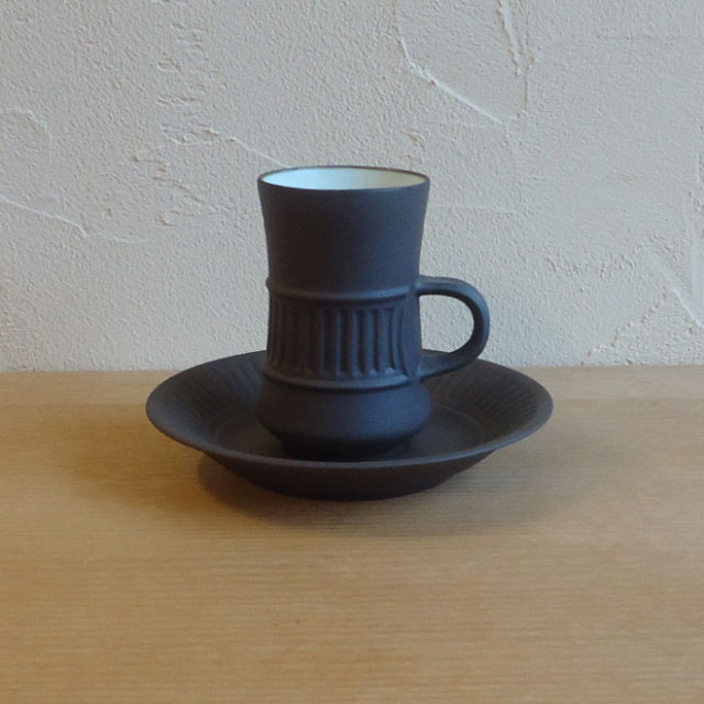 イェンス・クイストゴーのフレームストーン/カップ＆ソーサー