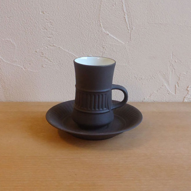 イェンス・クイストゴーのフレームストーン/カップ＆ソーサー