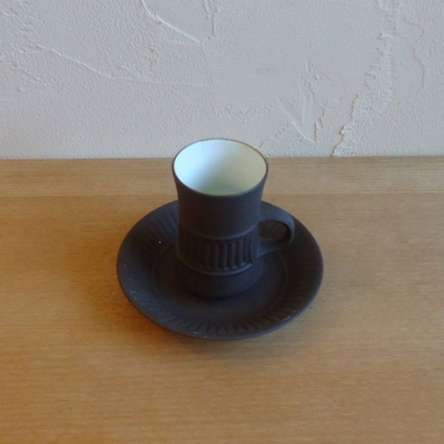 イェンス・クイストゴーのフレームストーン/カップ＆ソーサー