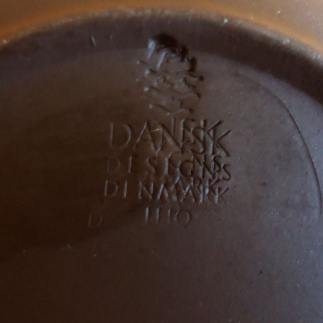 イェンス・クイストゴーのフレームストーン/カップ＆ソーサー