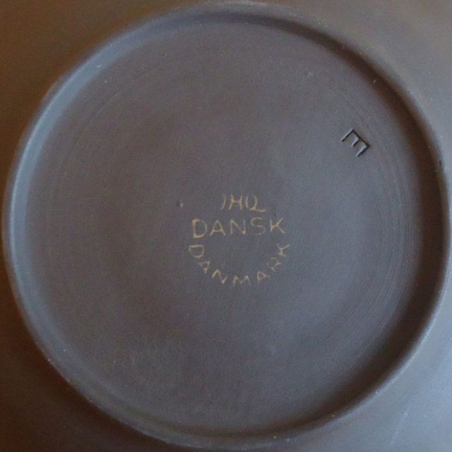 イェンス・クイストゴーのフレームストーン/カップ＆ソーサー