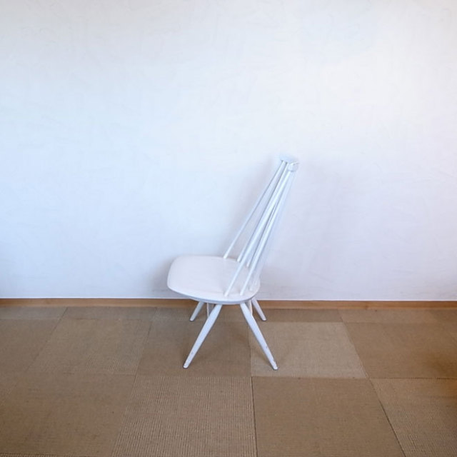 イルマリ・タピオヴァーラのMademoisellechair