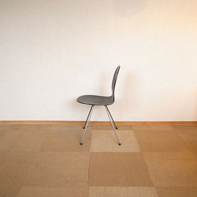 アルネ・ヤコブセンのTonguechair