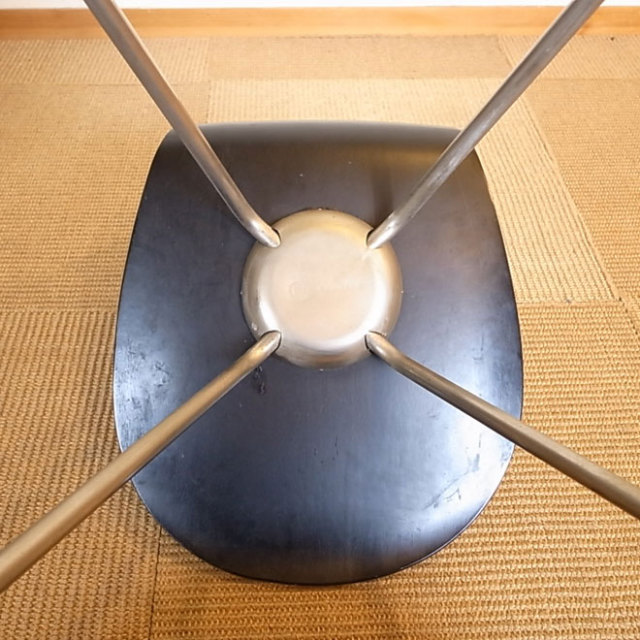 アルネ・ヤコブセンのTonguechair
