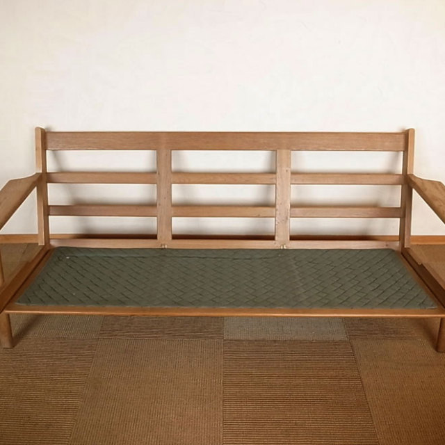 ハンス・J・ウェグナーのGE290ソファ