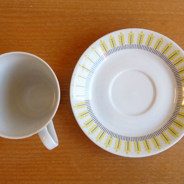 カールスクロナのコーヒーカップ＆ソーサー