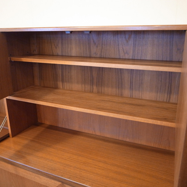  E.GOMME  G-PLAN　キャビネット付サイドボード