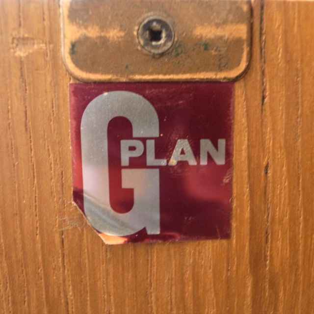  E.GOMME  G-PLAN　キャビネット付サイドボード