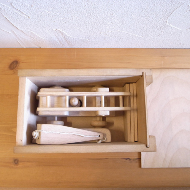 Kay Bojesen / カイ・ボイスン   ブロックカー【ビーチ】