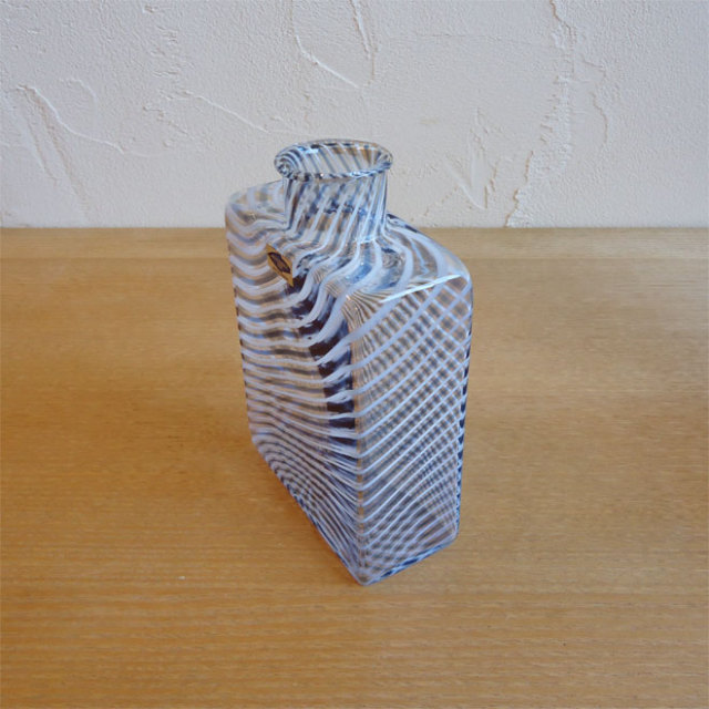 Kaj Franck / カイ・フランク ヌータヤルヴィ annual bottle アートグラス