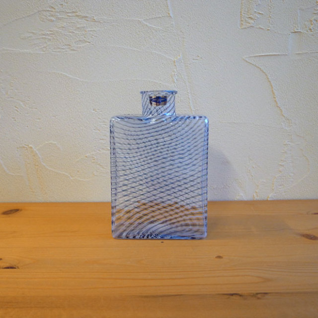Kaj Franck / カイ・フランク ヌータヤルヴィ annual bottle 　アートグラス