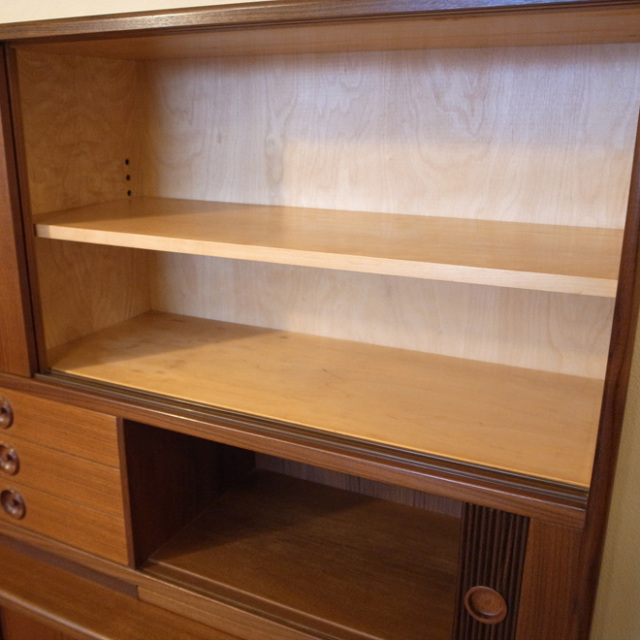 Johannes Andersen / ヨハネス・アンダーセン   カップボード【チーク】