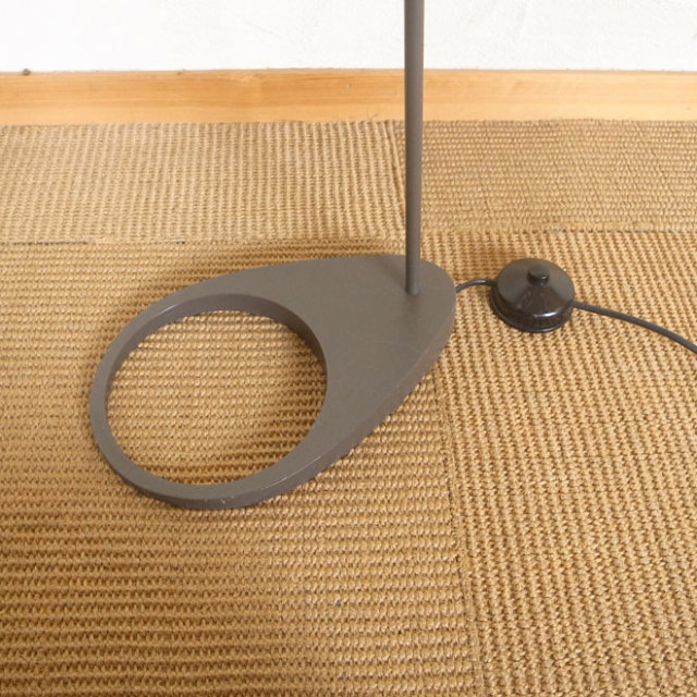 Arne Jacobsen / アルネ・ヤコブセン ルイスポールセン  AJフロアランプ