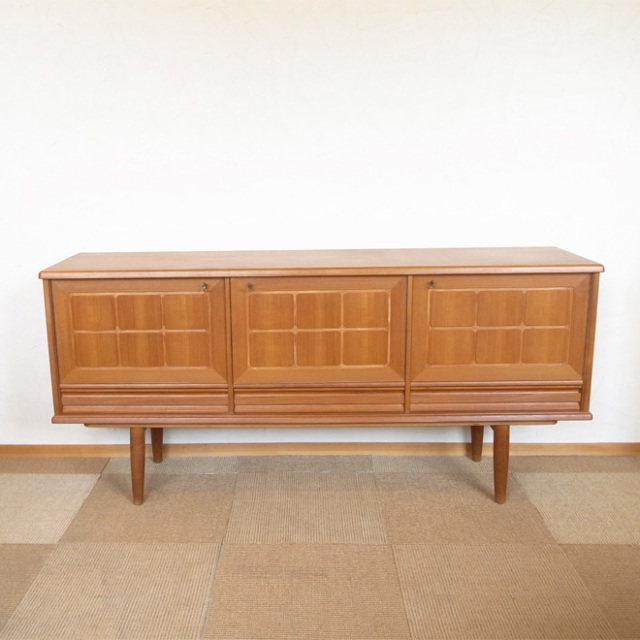 ノルウェー製サイドボード【チーク】