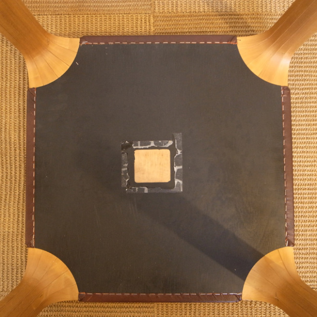 Alvar Aalto / アルヴァ・アアルト  x601 スツール【レザー】