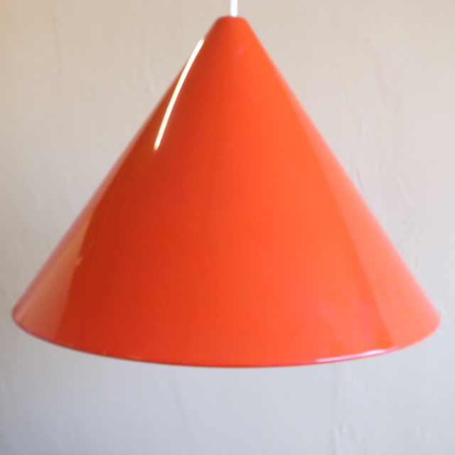 Arne Jacobsen / アルネ・ヤコブセン ルイスポールセン  ビリヤードランプ