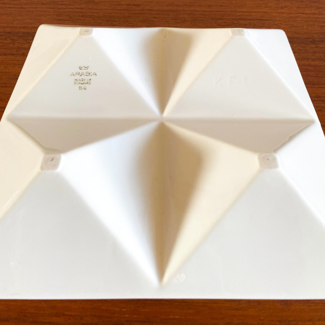 Kaj Franck / カイ・フランク KF-1 Origami オリガミ ディッシュプレート 裏側