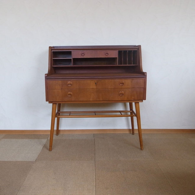 デンマーク製ライティングデスク【委託品】【teak】