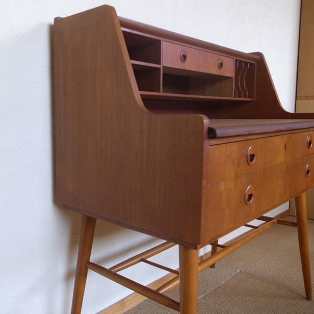 デンマーク製ライティングデスク【委託品】【teak】