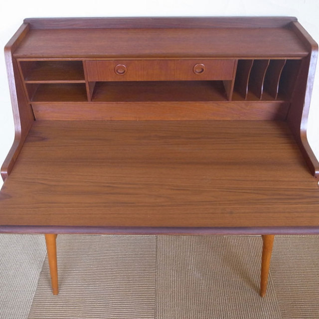 デンマーク製ライティングデスク【委託品】【teak】