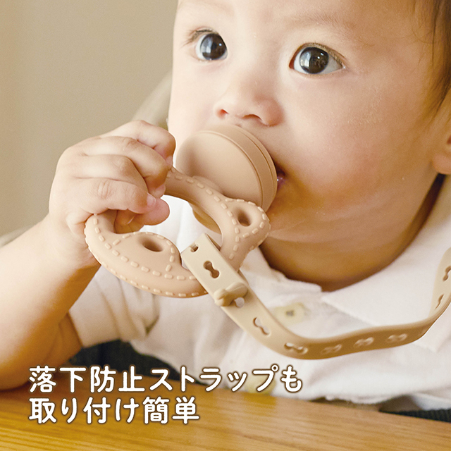 落下防止ストラップも取り付け簡単