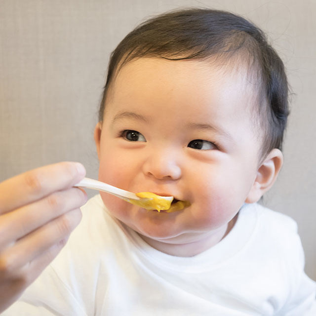 赤ちゃん食べる?01