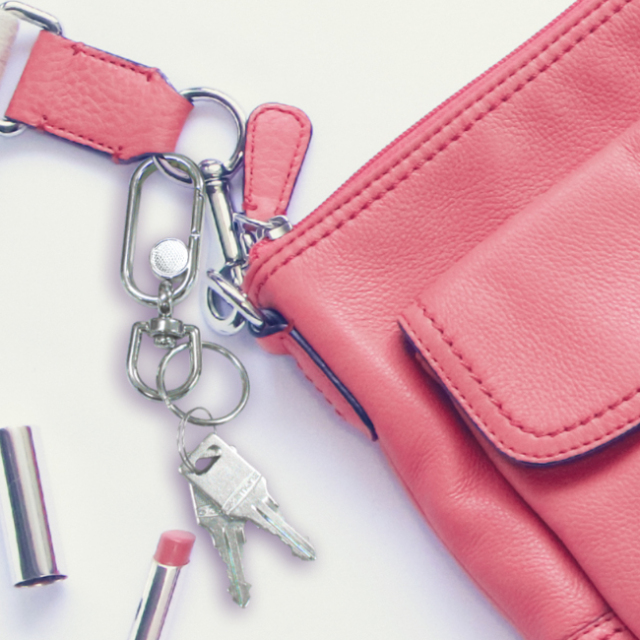 ナスカンキーホルダー　ゴルフボール柄