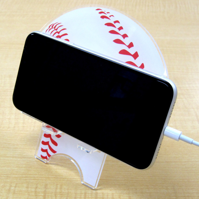 アクリルスマホスタンド　ボール柄　野球