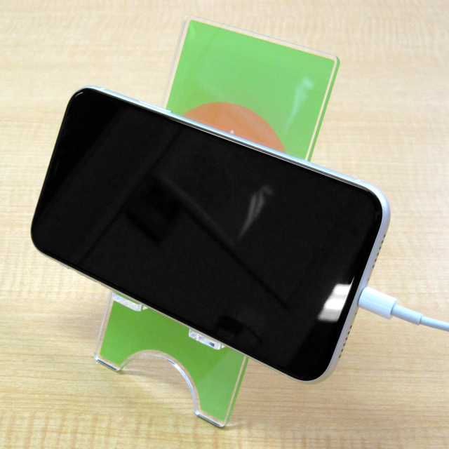 アクリルスマホスタンド　コート柄　野球