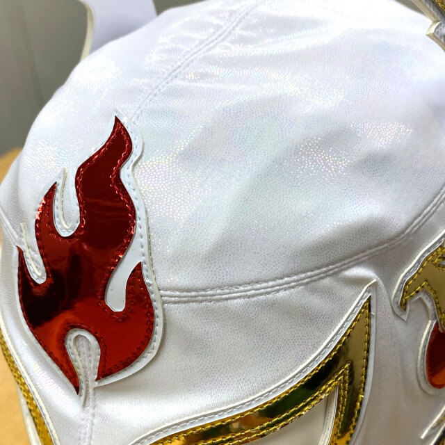 金色と漆黒の闘装絵巻/マスク大百科II : 多重ロマンチック オリジナル虎デザイン プロレスマスク 金色 装飾的デザイン【未使用】