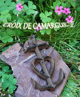 アイアン壁掛け（カマルグ十字 CROIX DE CAMARGUE） CRX_CMR_PM