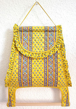 フタ付きキッチンペーパーホルダー（抽象柄・イエロー×ブルー）CUI_P18