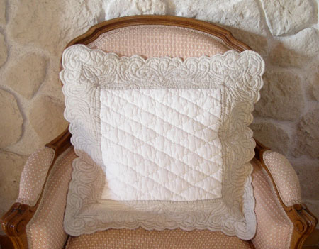 マリネットMARINETTE ブティBOUTIS キルトクッションカバー45×45cmサイズ（CITADELLE・アイボリー×ナチュラル） 【フランス】HOU_C63