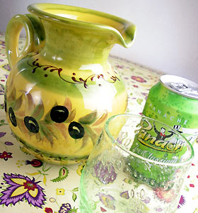 プロバンス陶器水差し