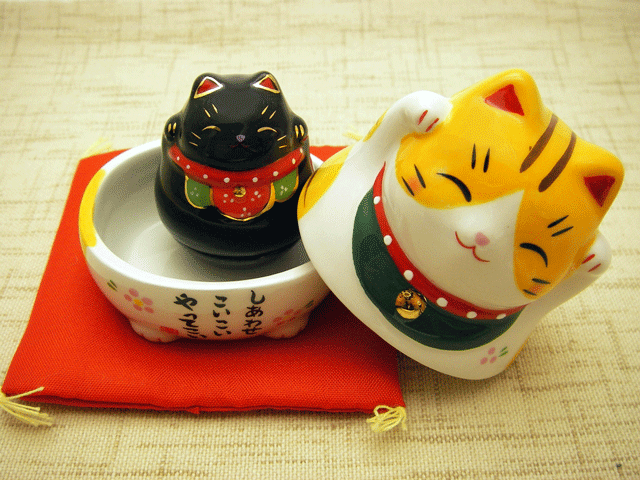 招き猫小物入れ（とら）