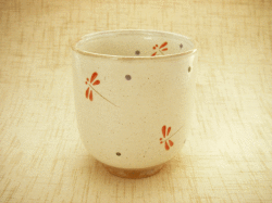 【アウトレット和食器　湯呑み】彫とんぼ　湯呑み